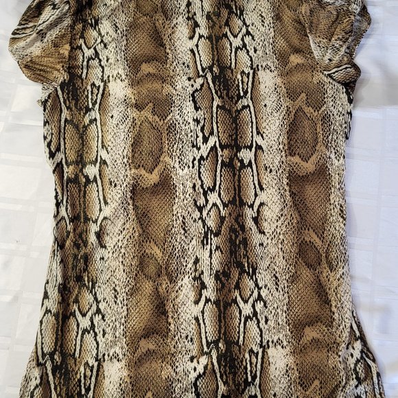 WOMEN'S HEART AND SOUL SIZE LARGE SNAKE PRINT BROWN TAN SHIRT FASHION WEAR - Picture 8 of 11